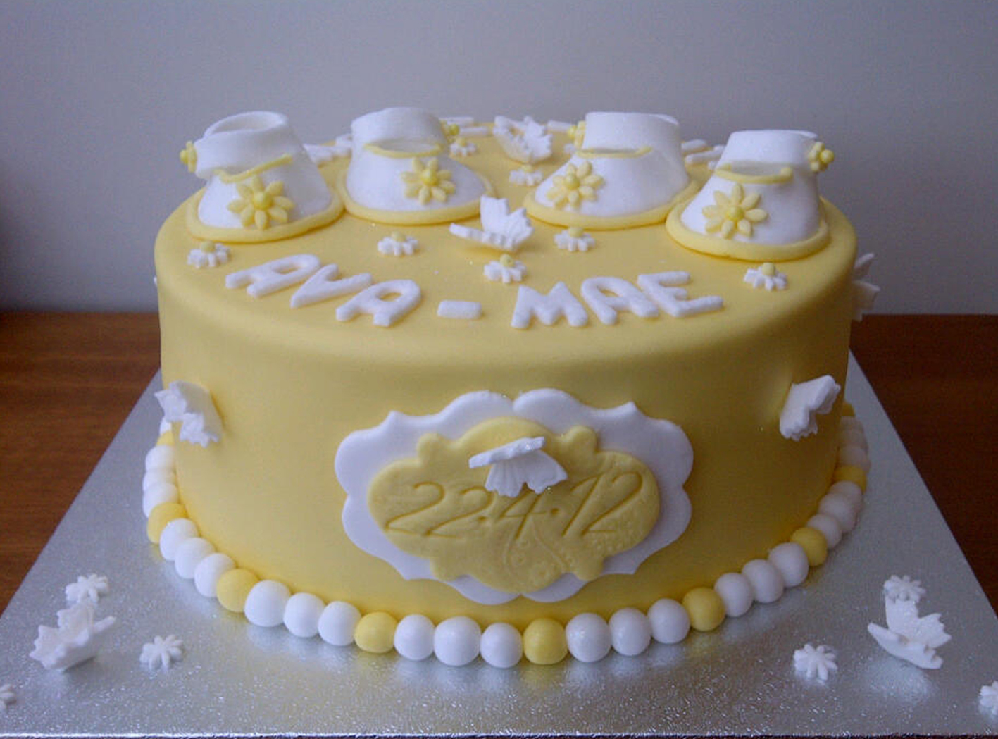 christening cake 3